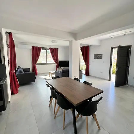 Terra Rosa Kritou Terra